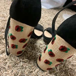 Floral heel sandal